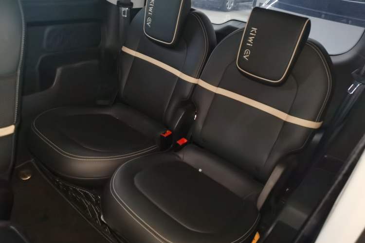 Used Baojun KiWi EV 2021 Designer Ternary Lithium Left Rear Seat