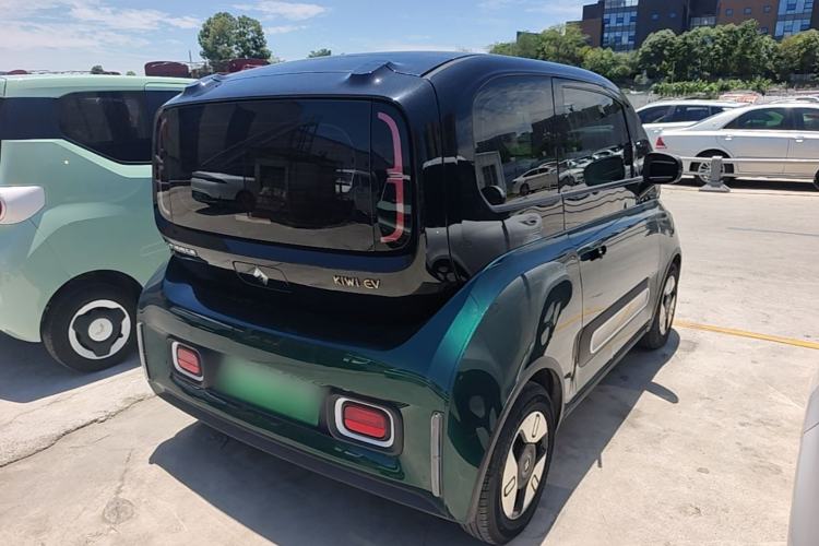 Used Baojun KiWi EV 2021 Artist Model Ternary Lithium Rear Right 45 Deg