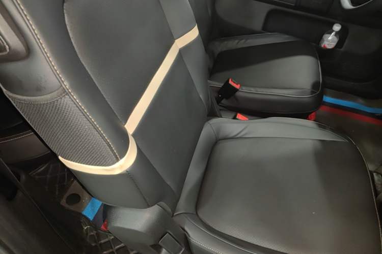 Used Baojun KiWi EV 2021 Artist Model Lithium Iron Phosphate Right Front Seat