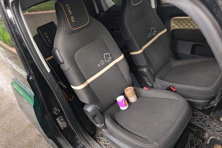 Used Baojun KiWi EV 2021 Designer Ternary Lithium Right Front Seat