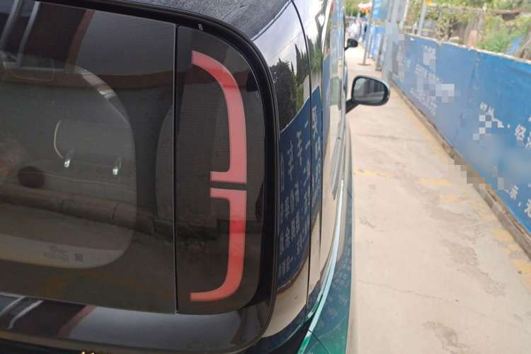 Used Baojun KiWi EV 2021 Designer Ternary Lithium Right Rear Taillight