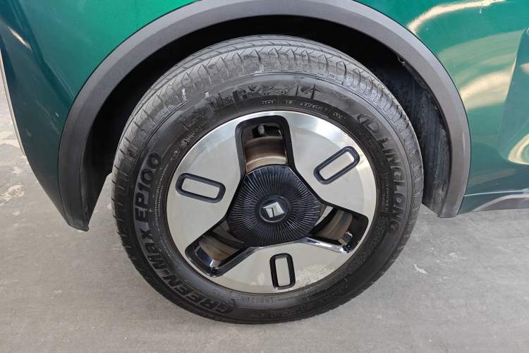 Used Baojun KiWi EV 2021 Artist Model Lithium Iron Phosphate Right Rear Wheel Hub
