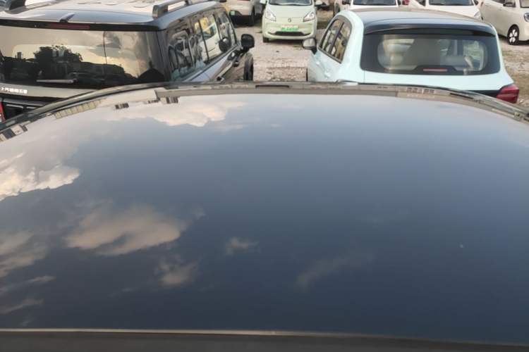 Used Baojun KiWi EV 2021 Designer Lithium Iron Phosphate Roof