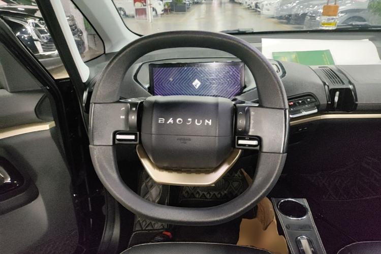 Used Baojun KiWi EV 2021 Artist Model Lithium Iron Phosphate Steering Wheel