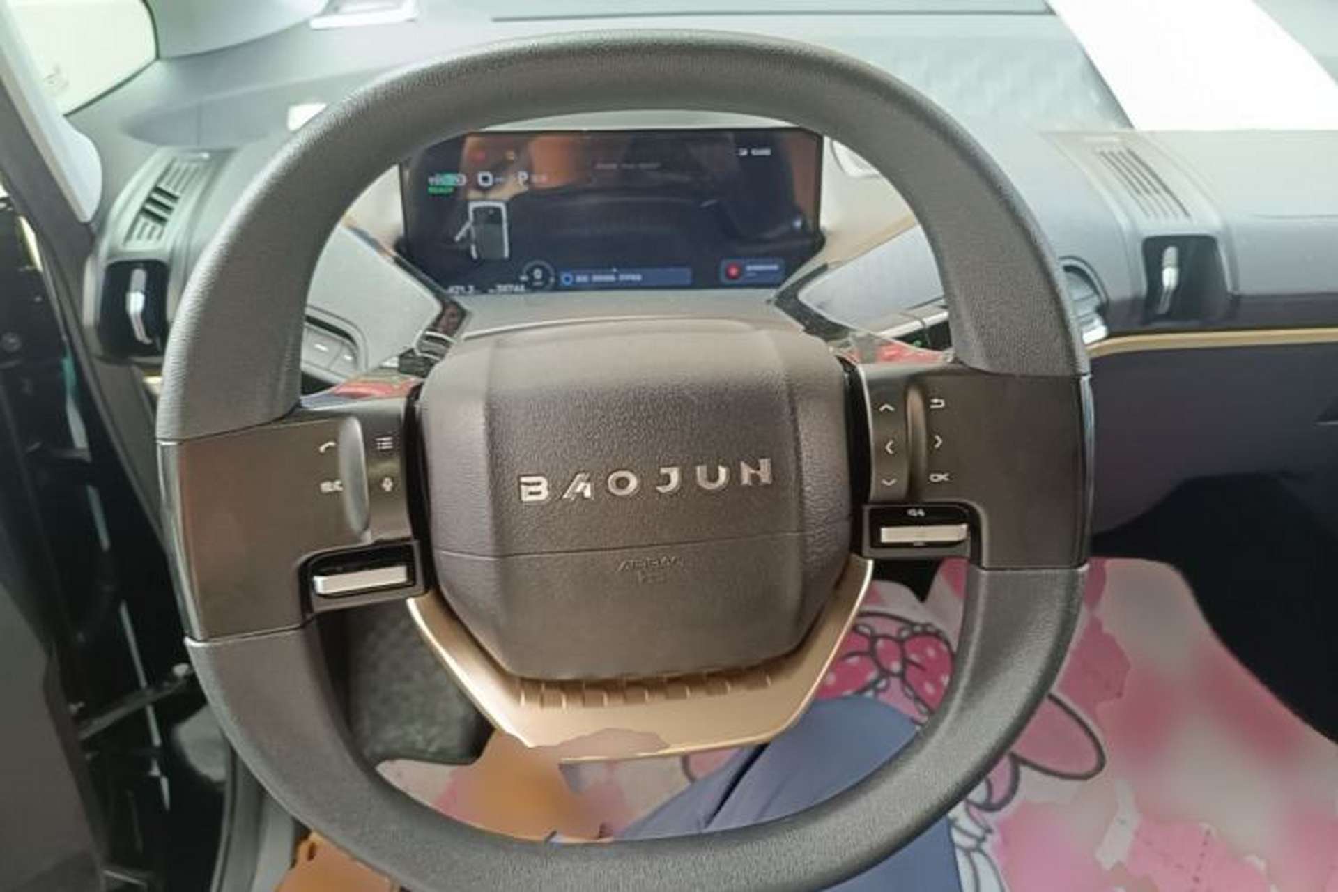 Used Baojun KiWi EV 2021 Artist Model Lithium Iron Phosphate Steering Wheel