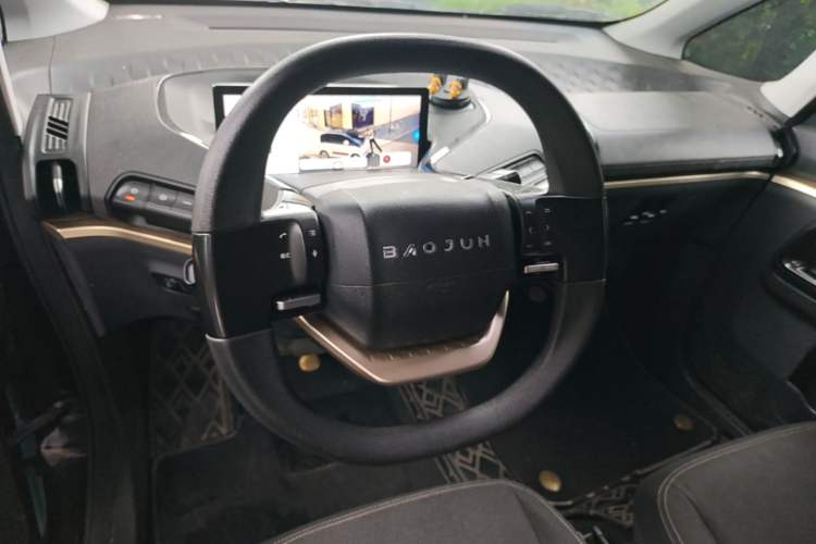 Used Baojun KiWi EV 2021 Designer Ternary Lithium Steering Wheel