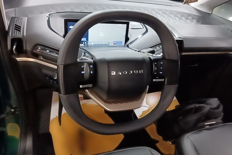 Used Baojun KiWi EV 2021 Artist Model Ternary Lithium Steering Wheel