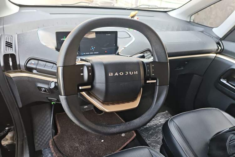 Used Baojun KiWi EV 2021 Designer Lithium Iron Phosphate Steering Wheel