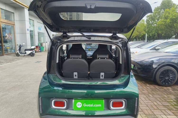 Used Baojun KiWi EV 2021 Designer Lithium Iron Phosphate Trunk