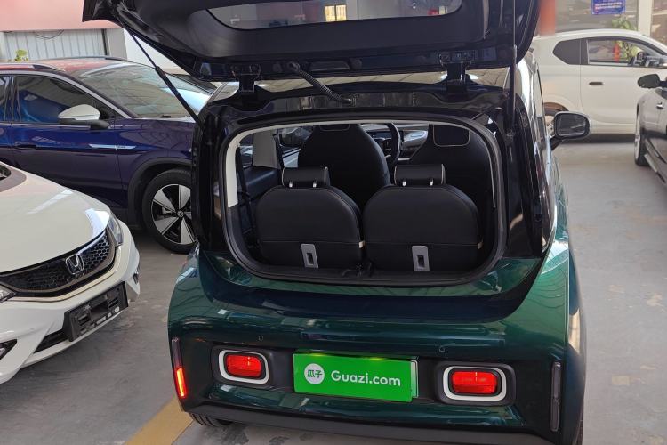 Used Baojun KiWi EV 2021 Artist Model Lithium Iron Phosphate Trunk