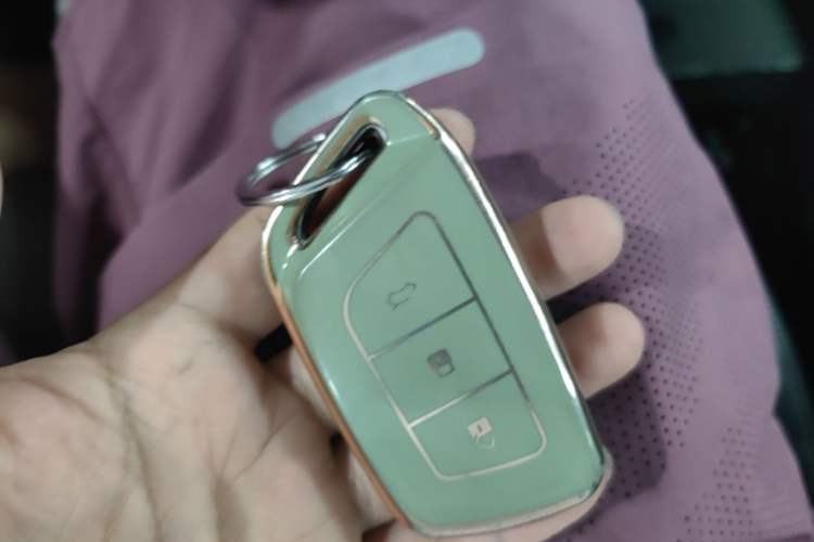 Used Baojun KiWi EV 2021 Artist Model Lithium Iron Phosphate Vehicle Key