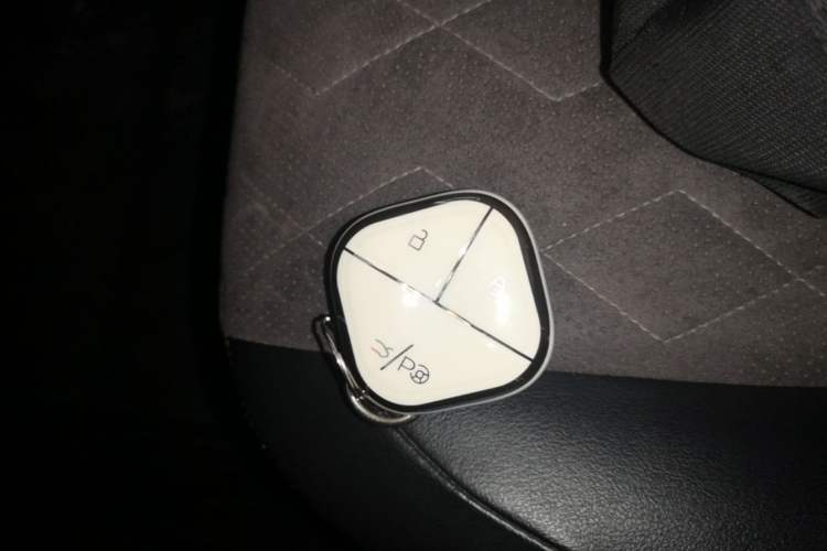 Used Baojun KiWi EV 2021 Artist Model Ternary Lithium Vehicle Key