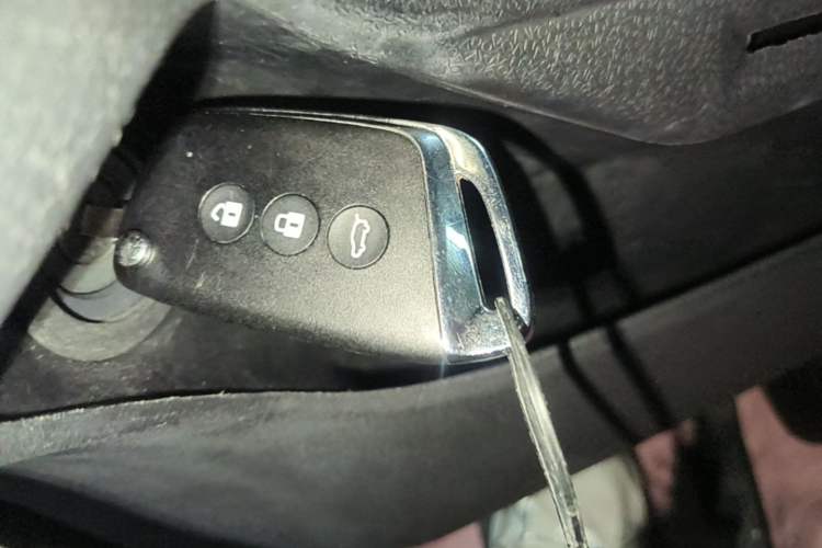 Used Baojun KiWi EV 2021 Designer Lithium Iron Phosphate Interior 1