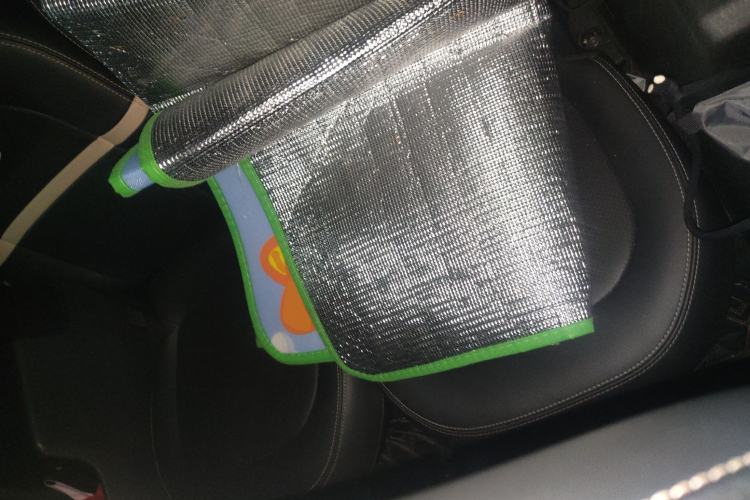 Used Baojun KiWi EV 2021 Designer Lithium Iron Phosphate Interior 4