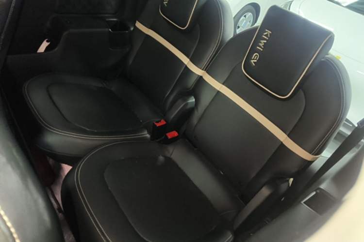 Used Baojun KiWi EV 2021 Designer Lithium Iron Phosphate Left Rear Seat