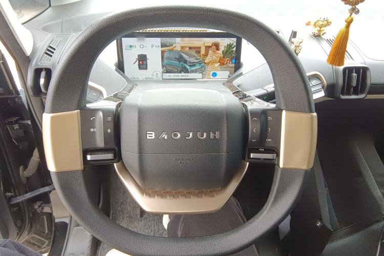 Used Baojun KiWi EV 2021 Artist Model Ternary Lithium Steering Wheel