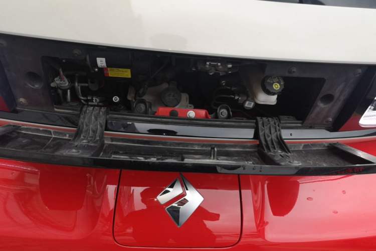 Used Baojun KiWi EV 2021 Artist Model Ternary Lithium Engine Bay