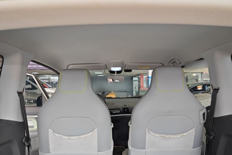 Used Baojun KiWi EV 2021 Artist Model Lithium Iron Phosphate Headliner