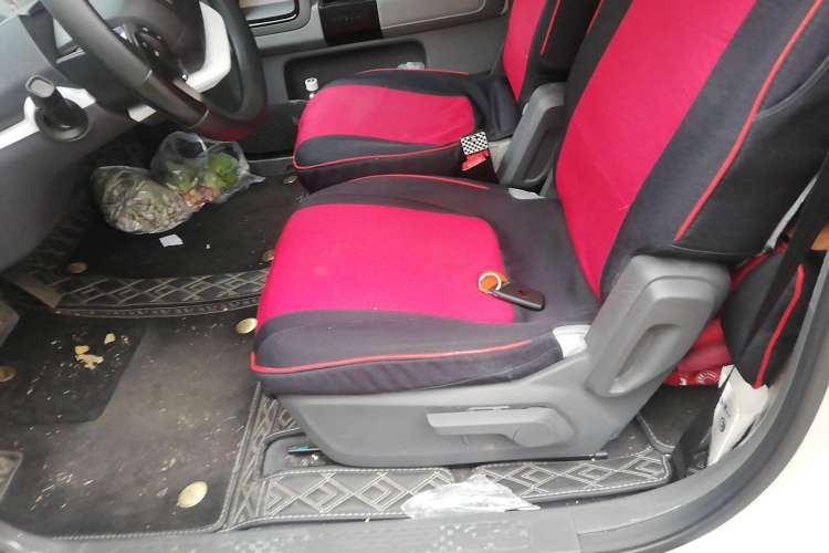 Used Baojun KiWi EV 2021 Designer Lithium Iron Phosphate Left Front Seat