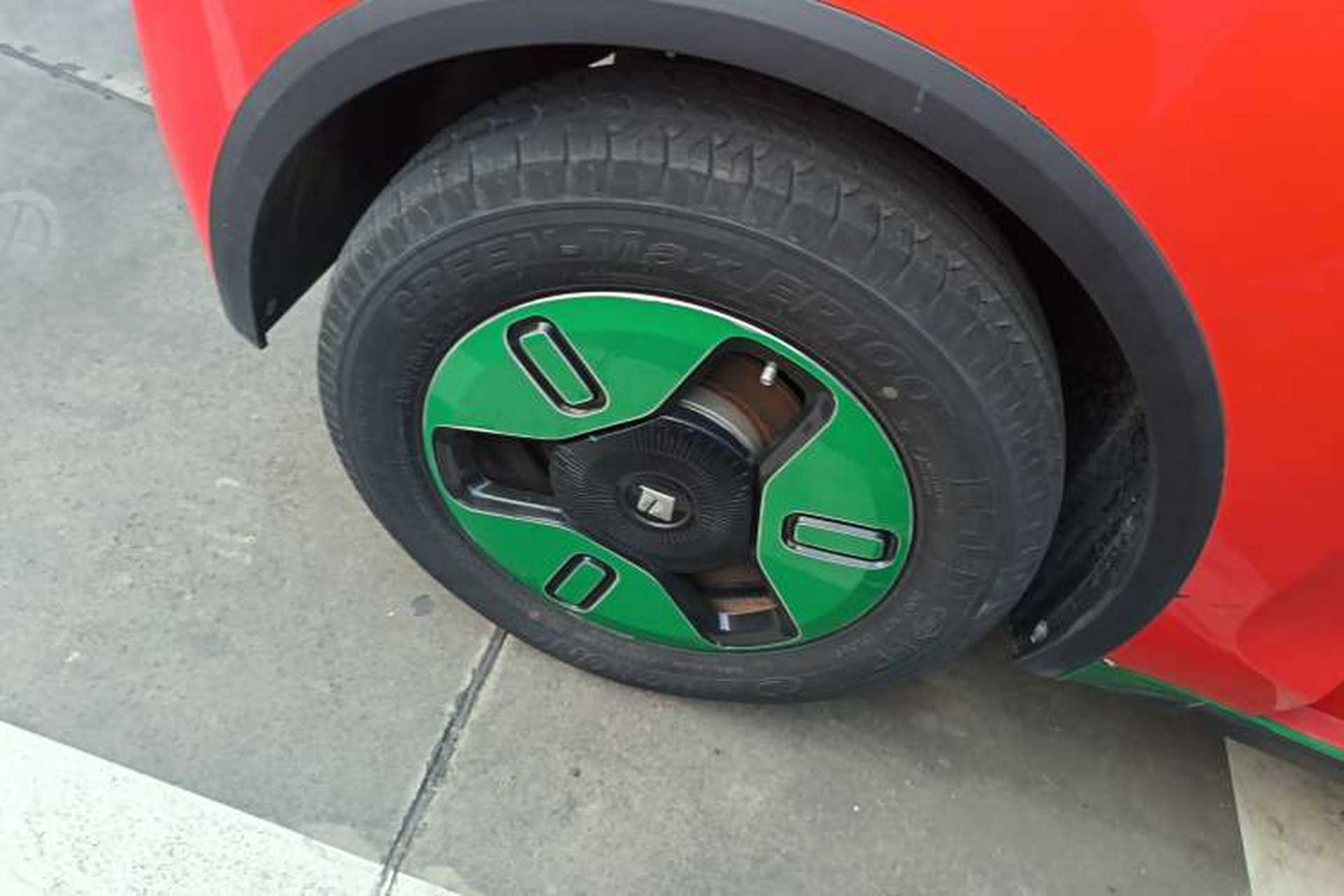 Used Baojun KiWi EV 2021 Designer Ternary Lithium Right Rear Wheel Hub