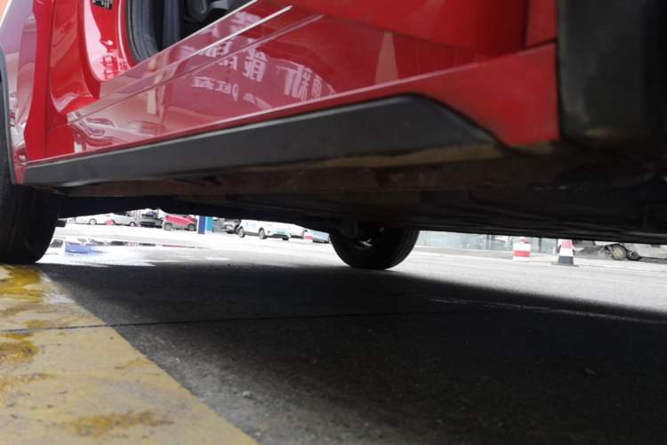 Used Baojun KiWi EV 2021 Artist Model Ternary Lithium Right Side Sill