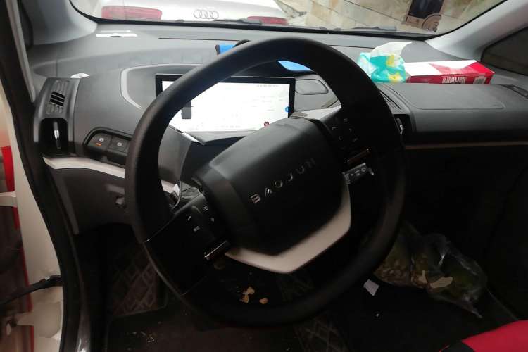 Used Baojun KiWi EV 2021 Designer Lithium Iron Phosphate Steering Wheel