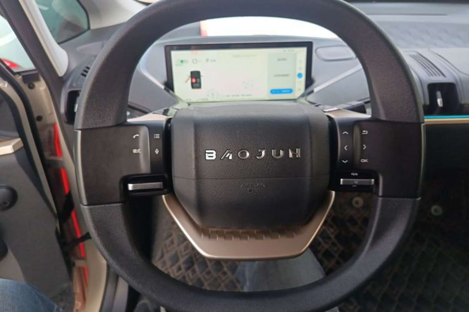 Used Baojun KiWi EV 2021 Designer Ternary Lithium Steering Wheel