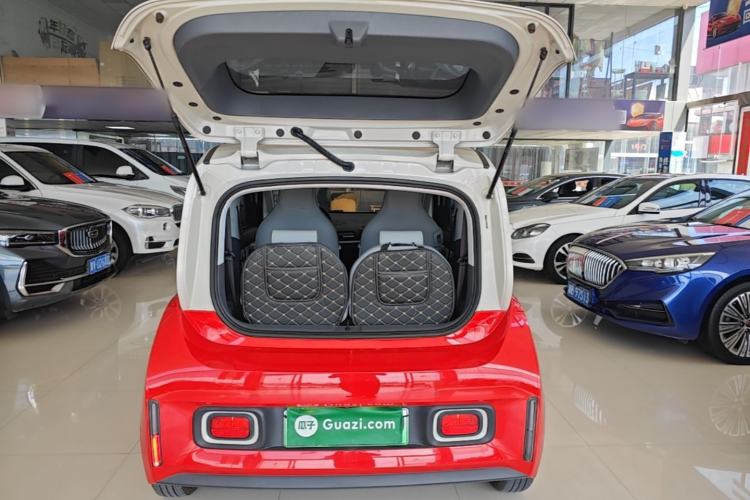 Used Baojun KiWi EV 2021 Artist Model Lithium Iron Phosphate Trunk