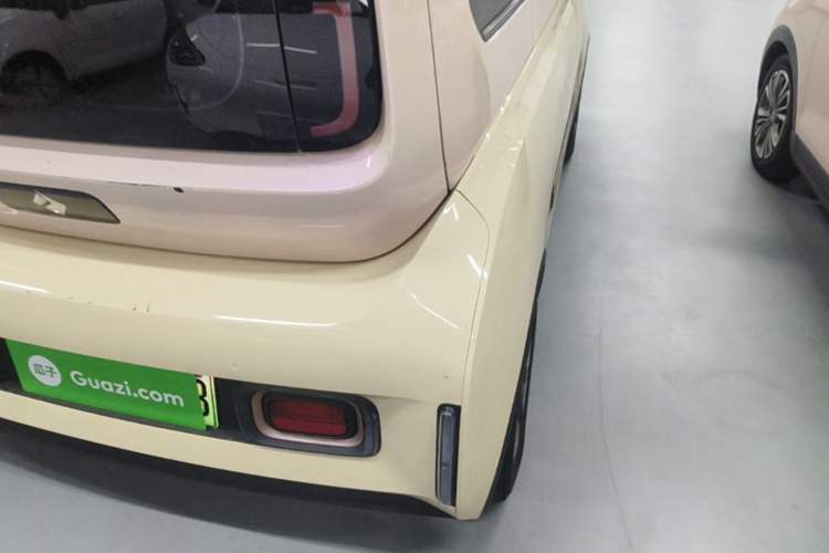 Used Baojun KiWi EV 2021 Designer Lithium Iron Phosphate Right Rear Taillight