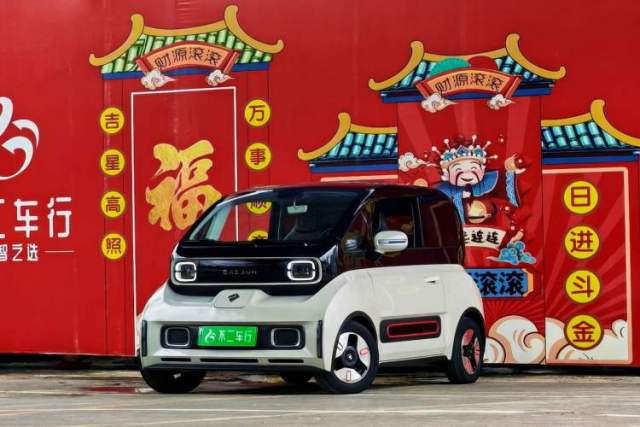Used Baojun KiWi EV 2021 Artist Model Lithium Iron Phosphate