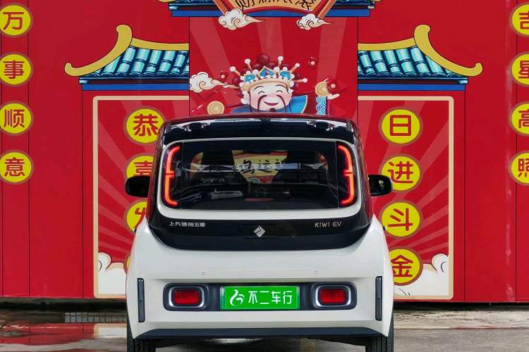 Used Baojun KiWi EV 2021 Artist Model Lithium Iron Phosphate Rear