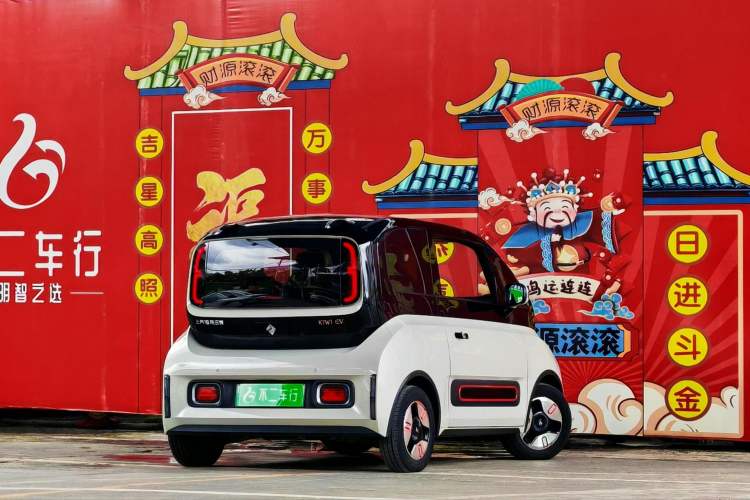 Used Baojun KiWi EV 2021 Artist Model Lithium Iron Phosphate Rear Right 45 Deg
