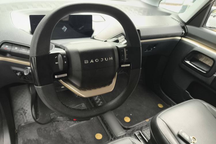 Used Baojun KiWi EV 2021 Artist Model Lithium Iron Phosphate Steering Wheel