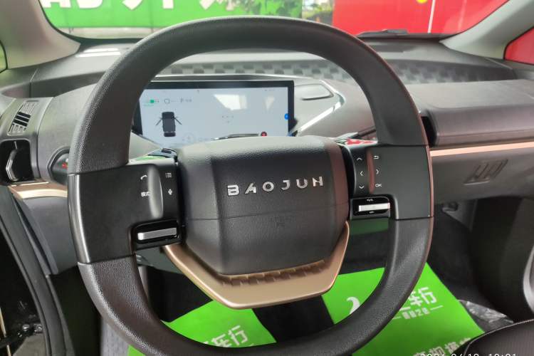Used Baojun KiWi EV 2021 Artist Model Lithium Iron Phosphate Steering Wheel