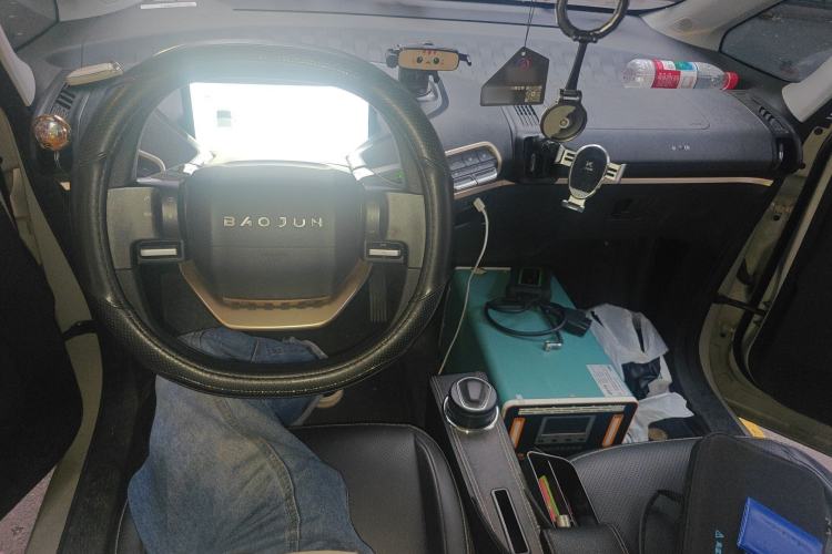 Used Baojun KiWi EV 2021 Artist Model Ternary Lithium Center Console