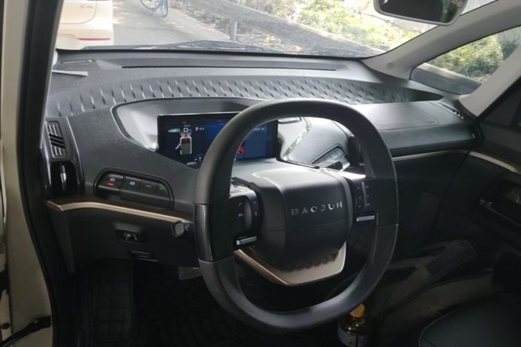 Used Baojun KiWi EV 2021 Designer Ternary Lithium Center Console