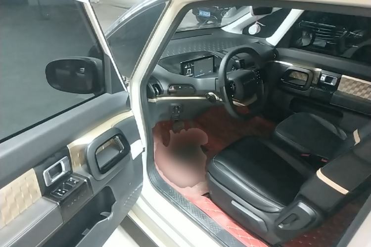 Used Baojun KiWi EV 2021 Artist Model Ternary Lithium Driver Seat