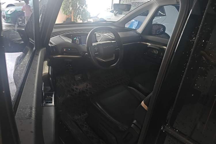 Used Baojun KiWi EV 2021 Artist Model Lithium Iron Phosphate Driver Seat