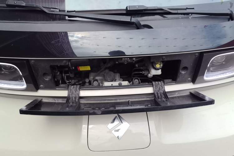 Used Baojun KiWi EV 2021 Artist Model Ternary Lithium Engine Bay