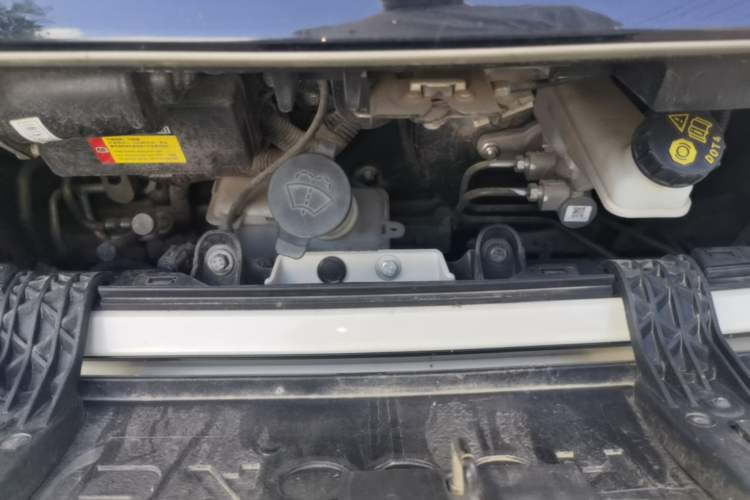 Used Baojun KiWi EV 2021 Artist Model Ternary Lithium Engine Bay