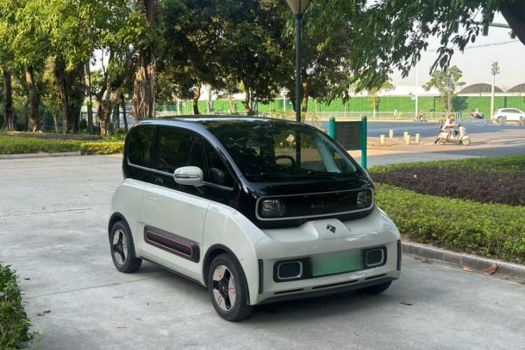 Used Baojun KiWi EV 2021 Designer Lithium Iron Phosphate Exterior 11