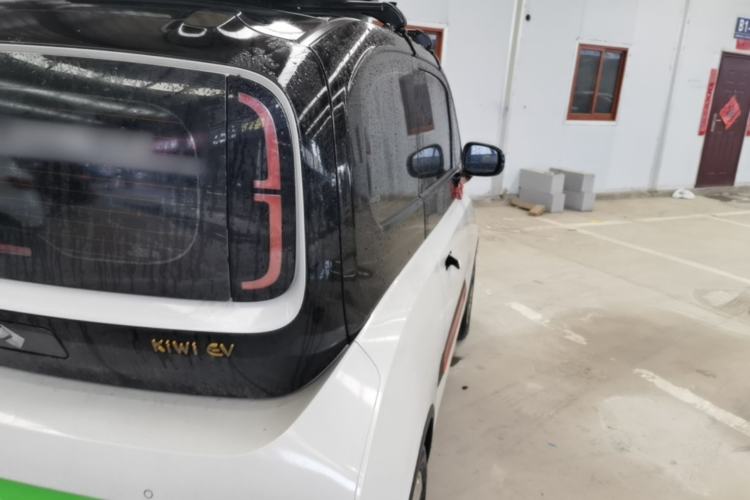 Used Baojun KiWi EV 2021 Artist Model Ternary Lithium Exterior 3
