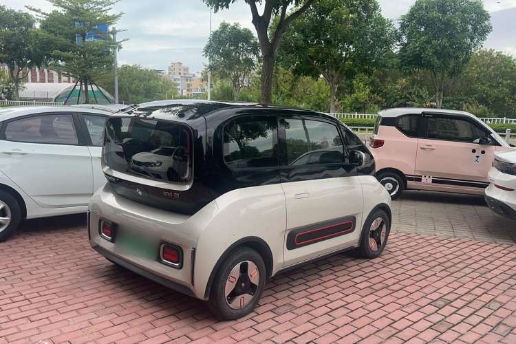 Used Baojun KiWi EV 2021 Designer Lithium Iron Phosphate Exterior 3
