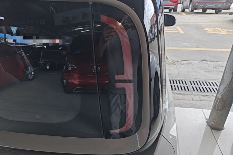 Used Baojun KiWi EV 2021 Designer Lithium Iron Phosphate Exterior 3
