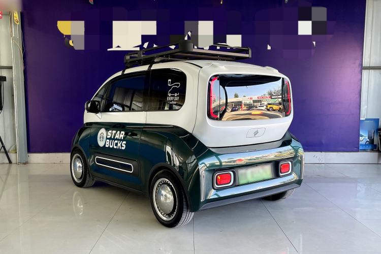 Used Baojun KiWi EV 2021 Customized Stylish Gold Edition Lithium Iron Phosphate Exterior 6