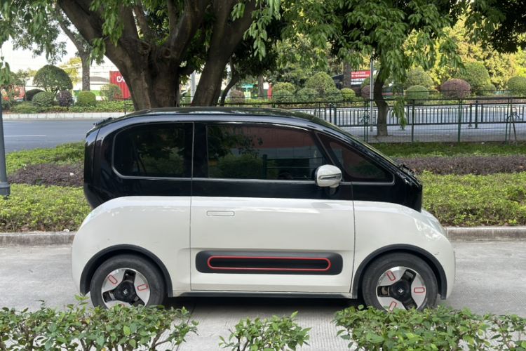Used Baojun KiWi EV 2021 Designer Lithium Iron Phosphate Exterior 6