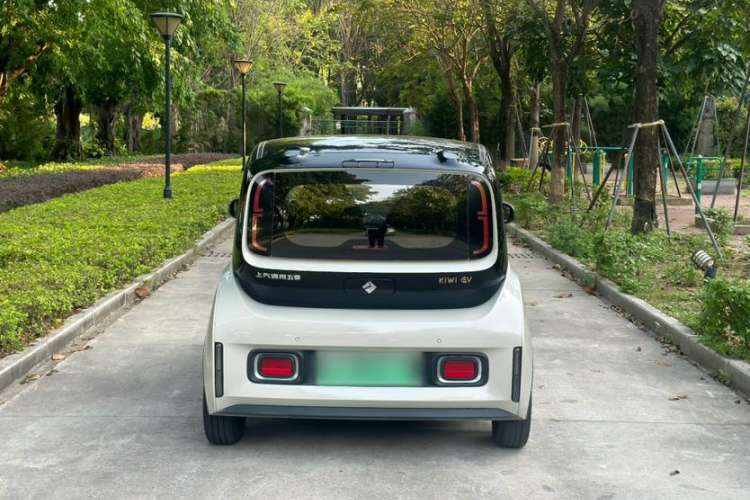 Used Baojun KiWi EV 2021 Designer Lithium Iron Phosphate Exterior 7