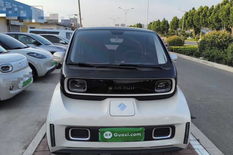 Used Baojun KiWi EV 2021 Artist Model Ternary Lithium Front