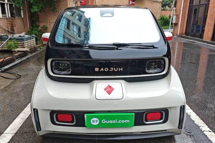 Used Baojun KiWi EV 2021 Artist Model Lithium Iron Phosphate Front