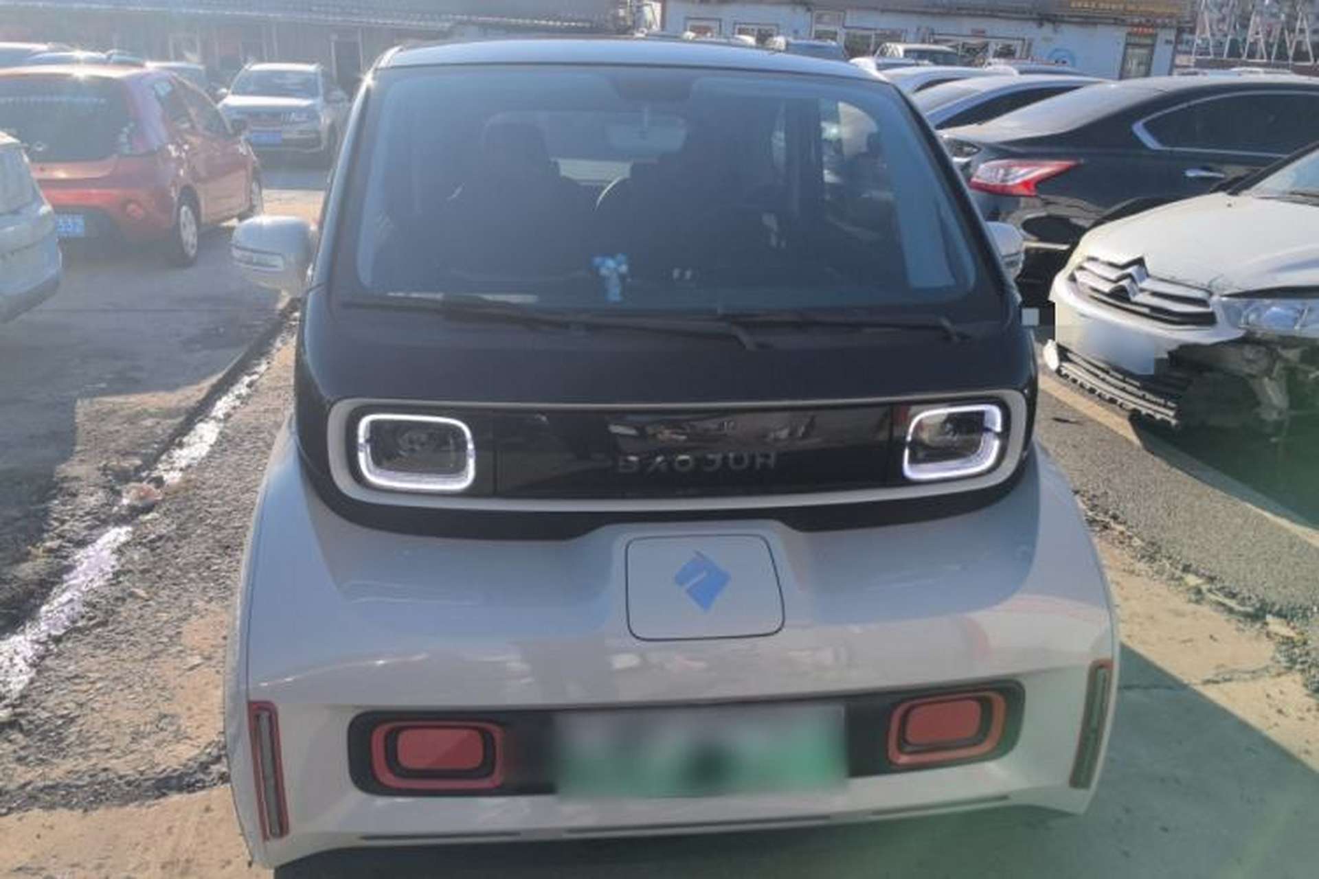 Used Baojun KiWi EV 2021 Artist Model Lithium Iron Phosphate Front